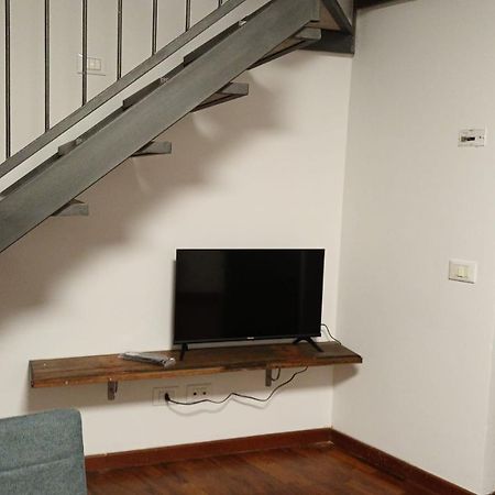 Casa N 1 Con Parcheggio Privato E Colonnina Ricarica Apartment Livorno Bagian luar foto