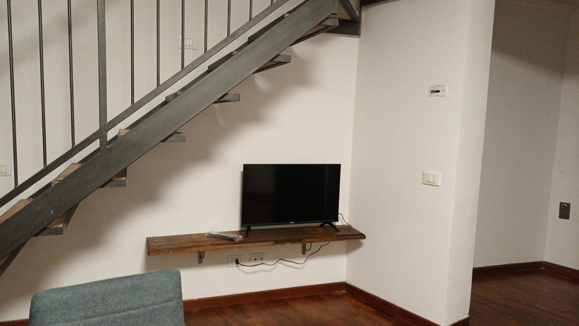 Casa N 1 Con Parcheggio Privato E Colonnina Ricarica Apartment Livorno Bagian luar foto