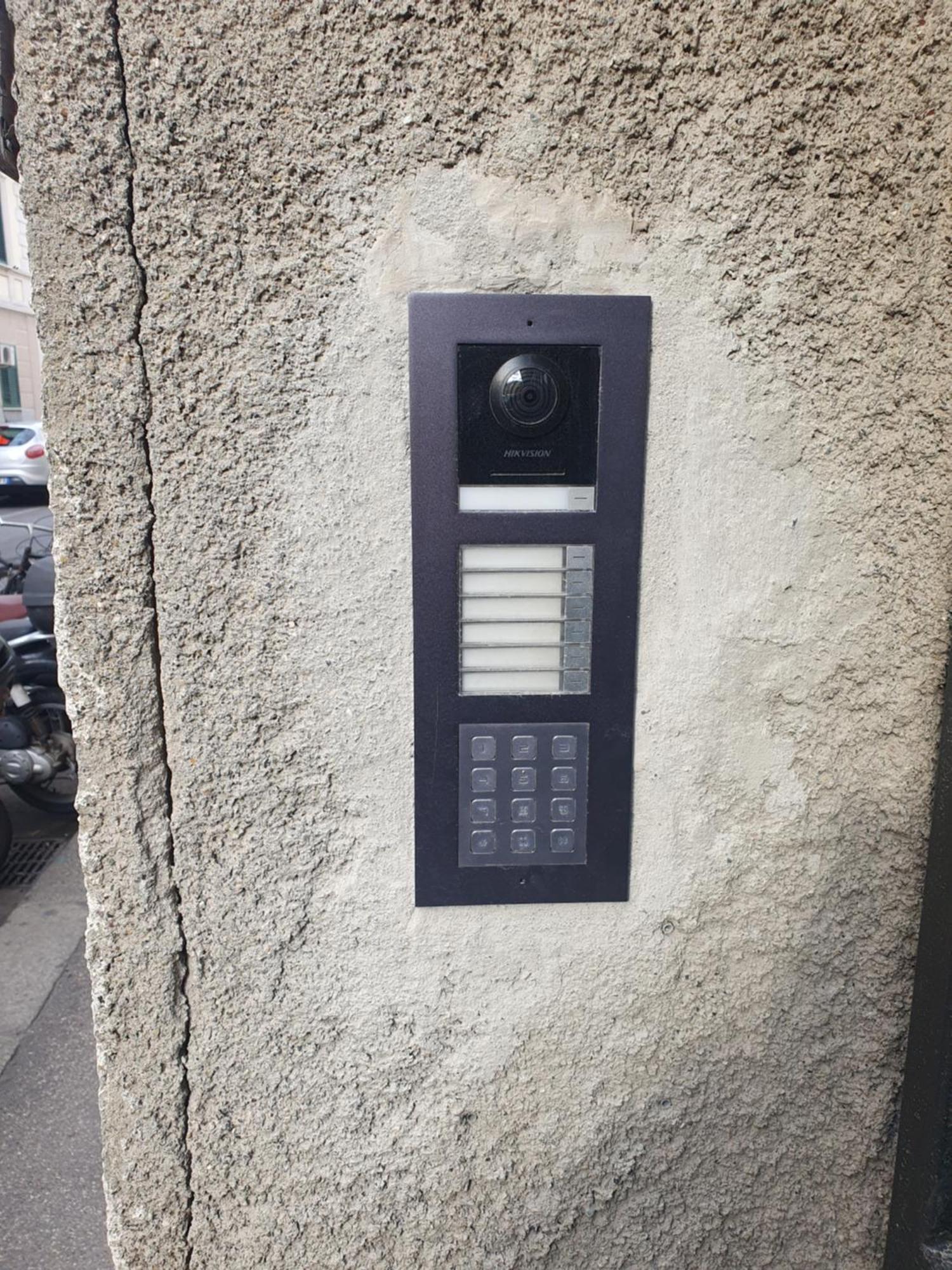 Casa N 1 Con Parcheggio Privato E Colonnina Ricarica Apartment Livorno Bagian luar foto